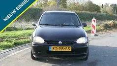 Zwart Gebruikt 1997 Opel Corsa Sport Hatchback | € 949 (Goede deal)