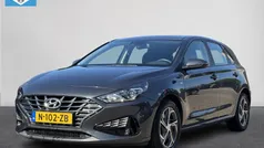 Grijs Gebruikt 2021 Hyundai i30 Hatchback | € 17.250 (Eerlijke prijs)