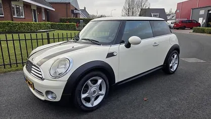 Wit Occasion 2010 Mini ONE Salt Hatchback | € 3.750 (Eerlijke prijs)