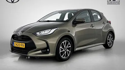 Groen metallic Occasion 2024 Toyota Yaris Active Hatchback | € 20.400 (Eerlijke prijs)