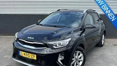 Zwart Gebruikt 2021 Kia Stonic SUV | € 16.250 (Eerlijke prijs)