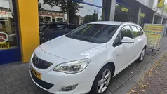 Wit Gebruikt 2011 Opel Astra Edition Stationwagen | € 3.495 (Eerlijke prijs)
