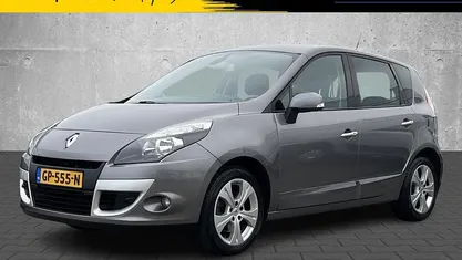 Grijs Occasion 2015 Renault Scénic III Bose Edition MPV | € 6.950 (Super prijs)
