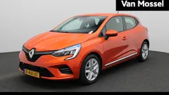 Gebruikt 2021 Renault Clio V Business Hatchback | € 14.435 (Eerlijke prijs)