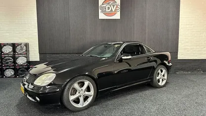 Zwart Gebruikt 2001 Mercedes SLK320 Cabriolet | € 5.945 (Eerlijke prijs)
