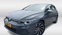 Grijs Gebruikt 2021 VW Golf VIII Business Hatchback | € 24.250 (Eerlijke prijs)