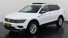 Gebruikt 2021 VW Tiguan Highline SUV | € 35.945 (Eerlijke prijs)