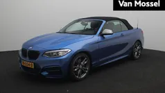 Blauw Gebruikt 2017 BMW M240 Executive Cabriolet | € 35.795 (Eerlijke prijs)