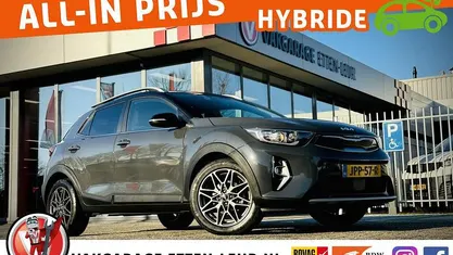 Gebruikt 2023 Kia Stonic SUV | € 23.785 (Eerlijke prijs)