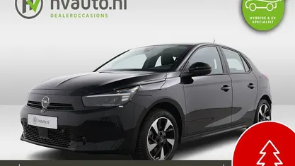 Zwart Gebruikt 2023 Opel Corsa-e Edition Hatchback | € 19.695 (Eerlijke prijs)
