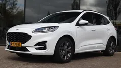 Gebruikt 2020 Ford Kuga ST-Line SUV | € 22.850 (Eerlijke prijs)