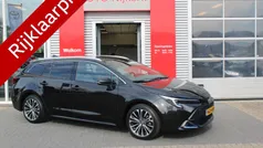 Gebruikt 2024 Toyota Corolla Hybrid Plus Stationwagen | € 33.800 (Eerlijke prijs)