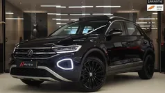 Zwart Gebruikt 2022 VW T-Roc Life SUV | € 29.950 (Eerlijke prijs)