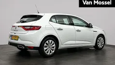 Gebruikt 2018 Renault Mégane IV Life Hatchback | € 11.445 (Eerlijke prijs)