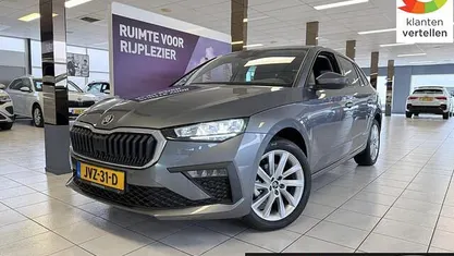 Grijs Occasion 2025 Skoda Scala Selection Hatchback | € 24.450 (Eerlijke prijs)