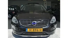 Zwart Gebruikt 2016 Volvo XC60 R-Design SUV | € 19.950 (Eerlijke prijs)