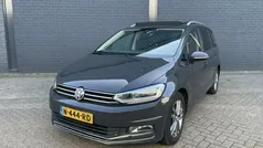 Gebruikt 2017 VW Touran Highline MPV | € 17.750 (Eerlijke prijs)