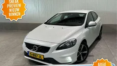 Wit Gebruikt 2016 Volvo V40 R-Design Stationwagen | € 16.450 (Super prijs)