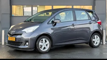 Occasion 2011 Toyota Verso-S MPV | € 9.950 (Eerlijke prijs)