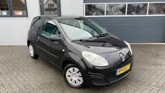 Zwart Gebruikt 2009 Renault Twingo Authentique Hatchback | € 2.499 (Eerlijke prijs)