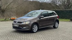 Bruin Gebruikt 2015 VW Polo Highline Hatchback | € 9.250 (Eerlijke prijs)