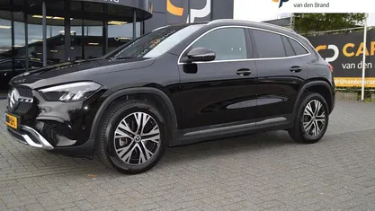 Occasion Mercedes GLA180 AMG line Plus 147 PK (108 kW) 2024 SUV
