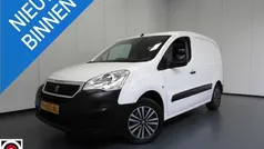 Gebruikt 2018 Peugeot Partner Premium MPV | € 9.445 (Eerlijke prijs)
