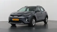 Grijs Gebruikt 2023 Kia Stonic SUV | € 20.935 (Eerlijke prijs)