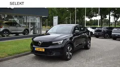 Gebruikt 2022 Volvo EC40 Plus SUV | € 32.900 (Goede deal)