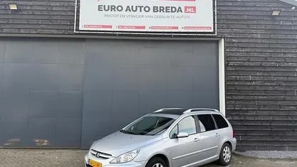 Grijs Occasion 2003 Peugeot 307 Stationwagen | € 1.450 (Eerlijke prijs)