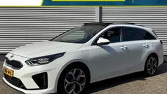 Wit Gebruikt 2021 Kia Ceed Sportswagon Stationwagen | € 23.695 (Eerlijke prijs)