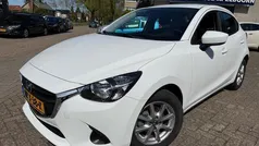 Wit Gebruikt 2016 Mazda 2 Hatchback | € 10.950 (Eerlijke prijs)