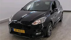 Zwart Gebruikt 2018 Ford Fiesta ST-Line Hatchback | € 12.350 (Eerlijke prijs)