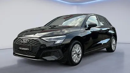 Occasion 2022 Audi A3 Sportback Exclusive Hatchback | € 27.950 (Super prijs)