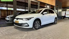 Wit Gebruikt 2021 VW Golf VIII Style Hatchback | € 26.995 (Eerlijke prijs)