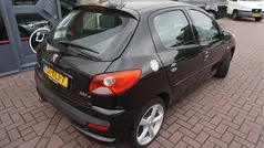 Zwart Gebruikt 2010 Peugeot 206+ Hatchback | € 1.745 (Super prijs)