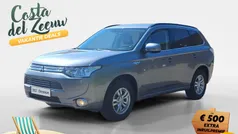 Gebruikt 2014 Mitsubishi Outlander P-HEV Edition SUV | € 16.950 (Eerlijke prijs)