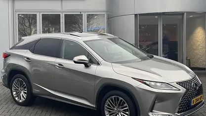 Grijs Occasion 2020 Lexus RX450h President Line SUV | € 48.900 (Eerlijke prijs)