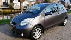 Gebruikt 2010 Toyota Yaris Hatchback | € 4.445 (Eerlijke prijs)
