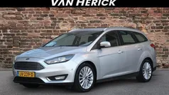 Grijs Gebruikt 2016 Ford Focus Titanium Stationwagen | € 8.945 (Eerlijke prijs)