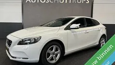 Wit Gebruikt 2013 Volvo V40 Momentum Stationwagen | € 9.949 (Goede deal)
