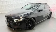 Zwart Gebruikt 2018 Mercedes A200 AMG Hatchback | € 24.499 (Eerlijke prijs)