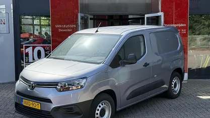 Occasion 2022 Toyota Proace City City MPV | € 17.900 (Super prijs)