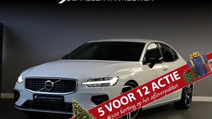 Wit Gebruikt 2020 Volvo S60 R-Design Sedan | € 29.795 (Eerlijke prijs)