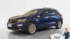Blauw Gebruikt 2020 VW T-Roc Style SUV | € 25.940 (Goede deal)