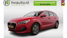 Rood Gebruikt 2020 Hyundai i30 Premium Stationwagen | € 17.900 (Eerlijke prijs)