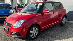 Rood Gebruikt 2010 Suzuki Swift Hatchback | € 4.495 (Eerlijke prijs)