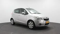 Grijs Gebruikt 2009 Opel Agila Enjoy Hatchback | € 3.995 (Eerlijke prijs)