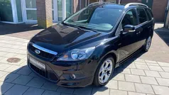 Zwart, metallic lak Gebruikt 2010 Ford Focus ST-Line Stationwagen | € 6.745 (Eerlijke prijs)