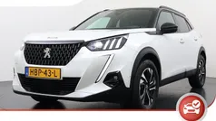 Wit (parellak) Gebruikt 2022 Peugeot 2008 GT SUV | € 23.425 (Eerlijke prijs)